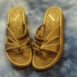 Brown Wurl sandals